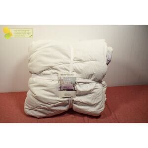 Makers Collective Teen Twin/Twin XL Pastel Swirl Comforter*